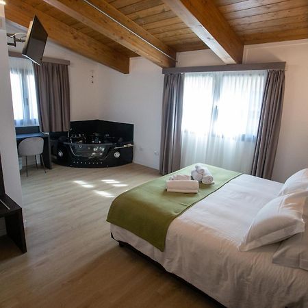 Hotel Il Castagneto Amatrice Exterior foto